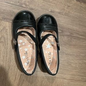 Black patent toddler dress shoes